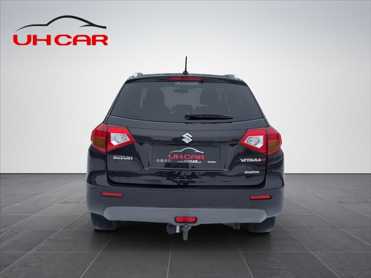 Suzuki Vitara SUV / Terénní 1,4 l 103 kw