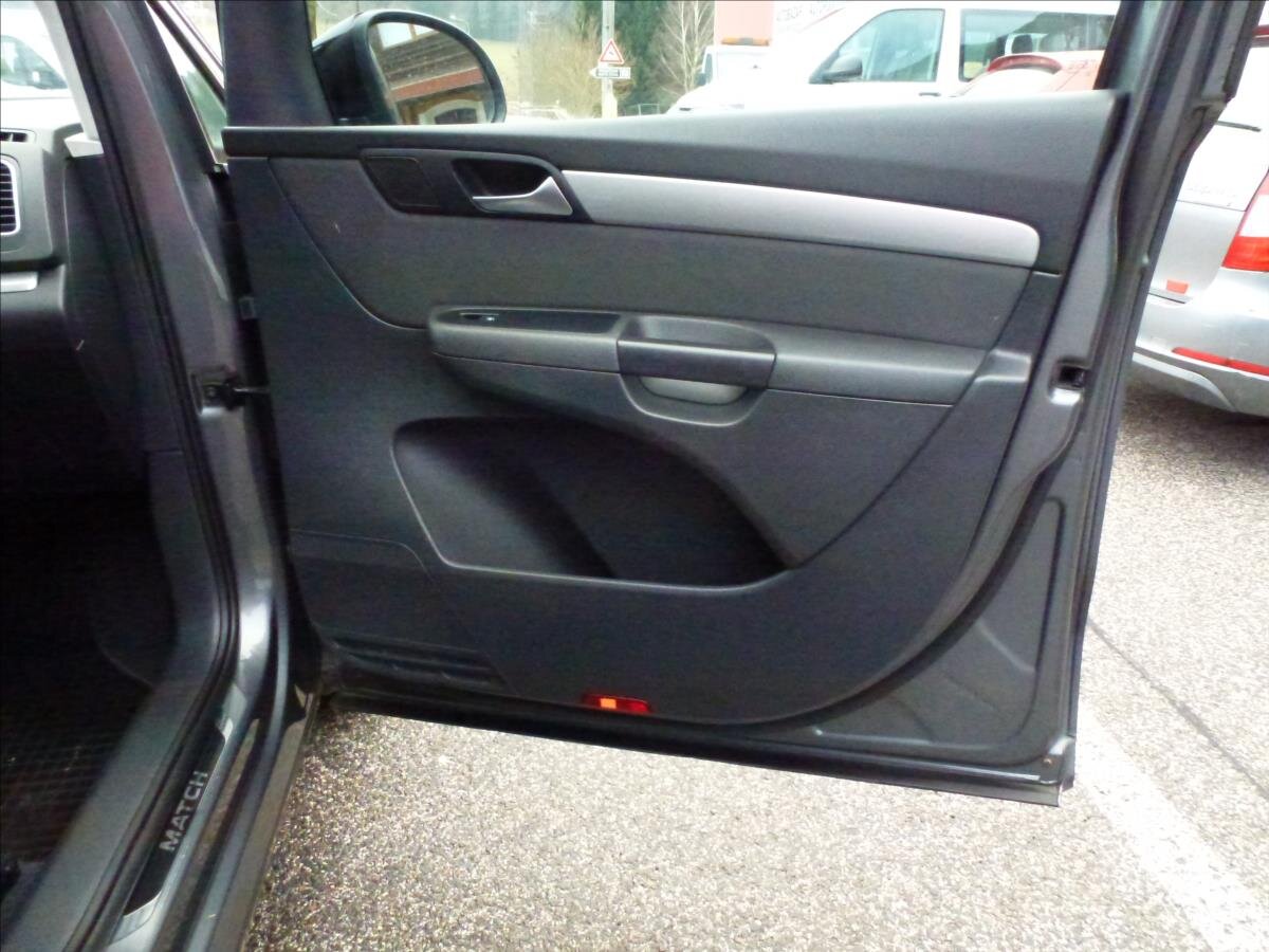 Volkswagen Sharan Kombi 2,0 l 125 kw