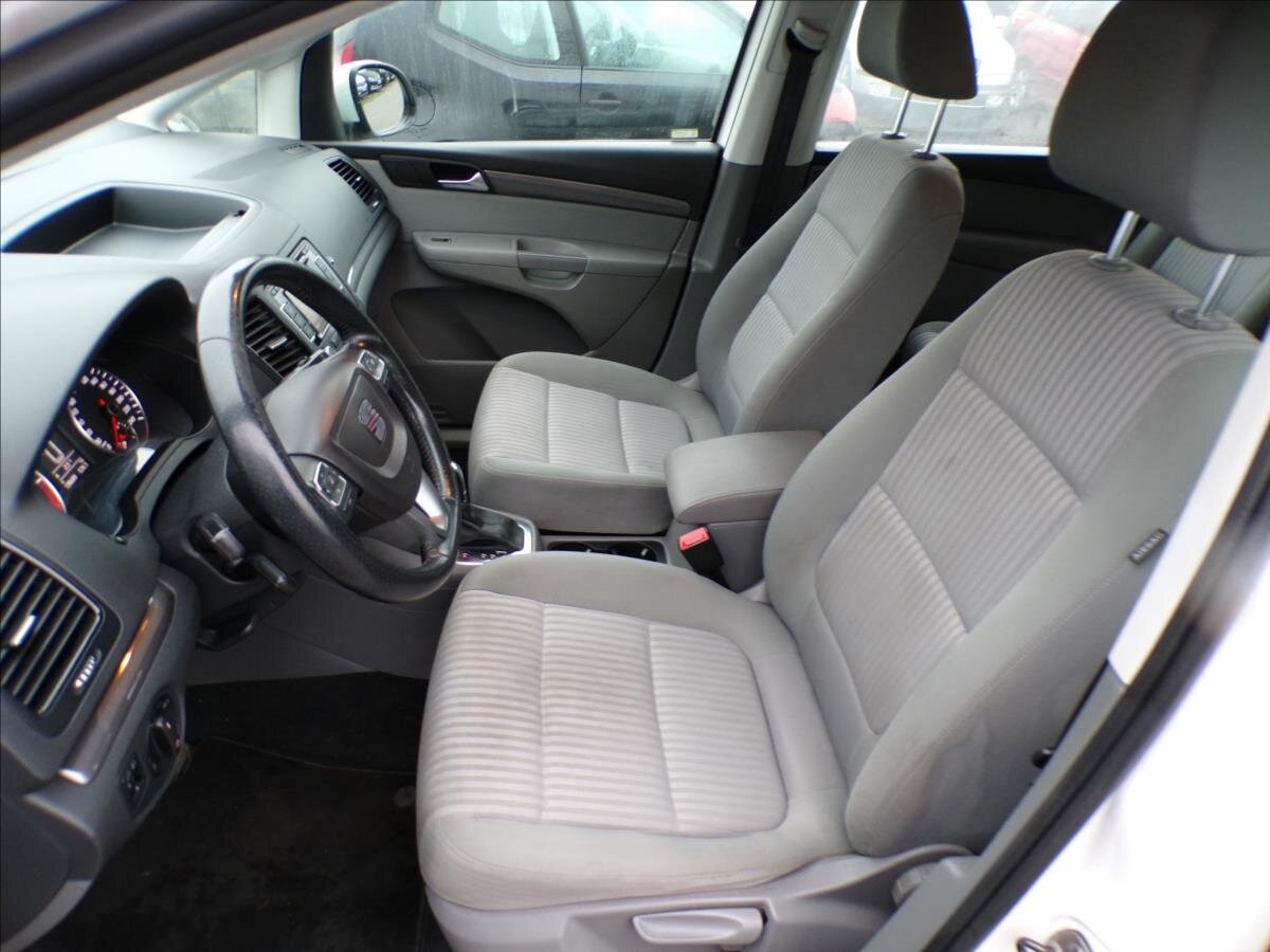 Seat Alhambra Kombi 2,0 l 125 kw