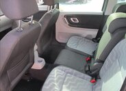 Škoda Roomster 14