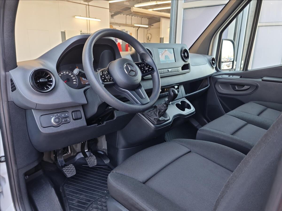 Mercedes-Benz Sprinter Skříň 2,0 l 110 kw