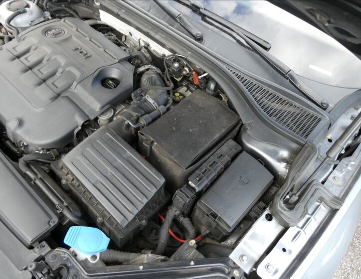 Škoda Superb Liftback 2,0 l 110 kw