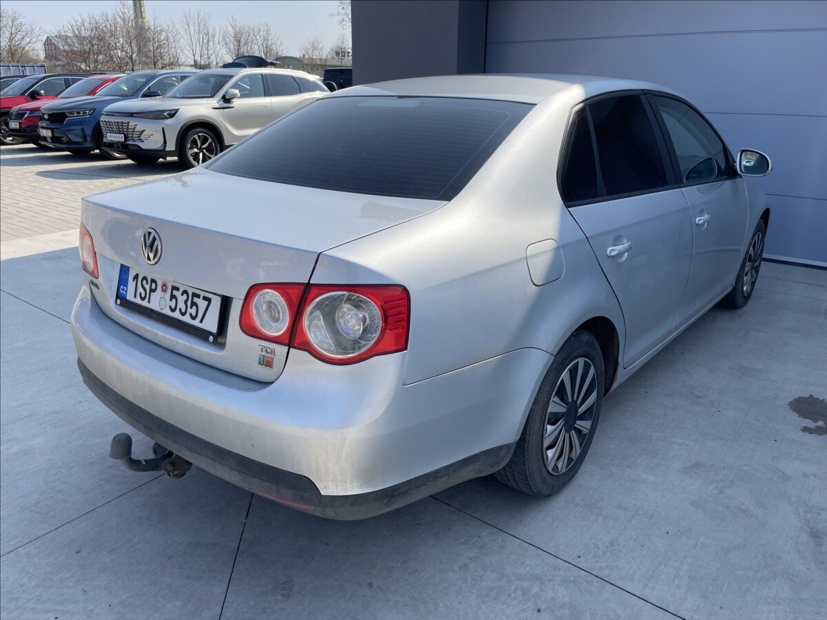 Volkswagen Jetta Sedan / Limuzína 1,9 l 77 kw