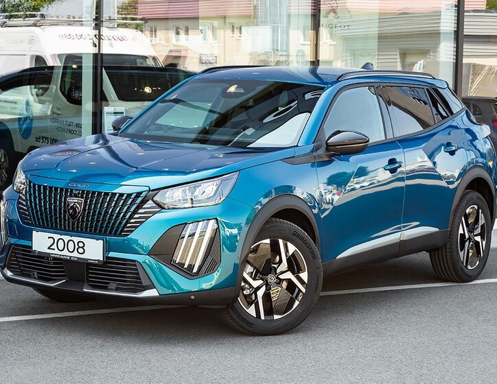 Peugeot 2008 Hatchback 1,2 l 100 kw