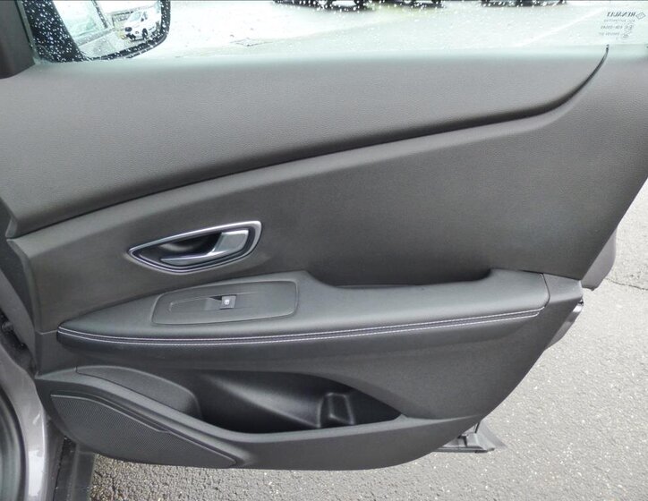 Renault Scénic MPV 1,5 l 81 kw