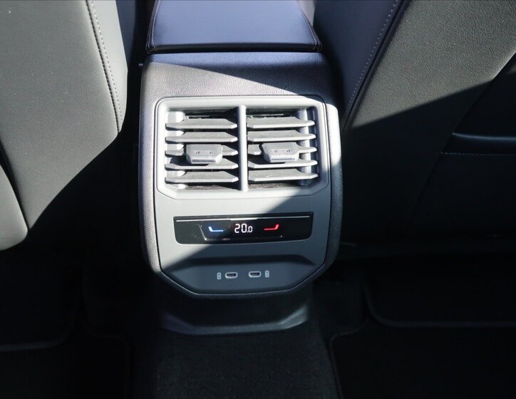 Cupra Formentor SUV / Terénní 1,5 l 110 kw