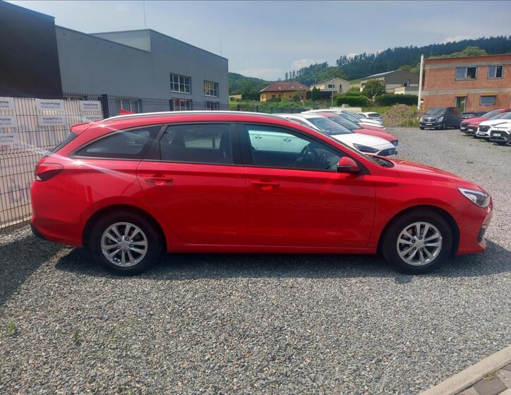 Hyundai i30 5