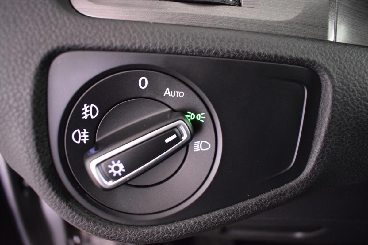 Volkswagen Golf Hatchback 1,4 l 90 kw