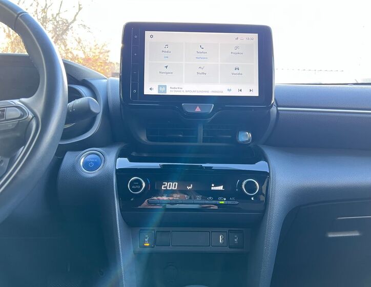 Toyota Yaris Cross 11