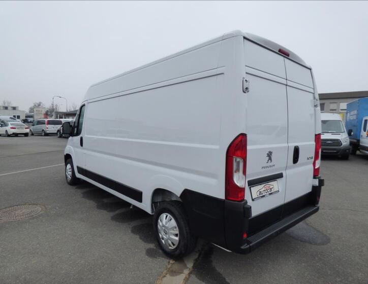 Peugeot Boxer 5