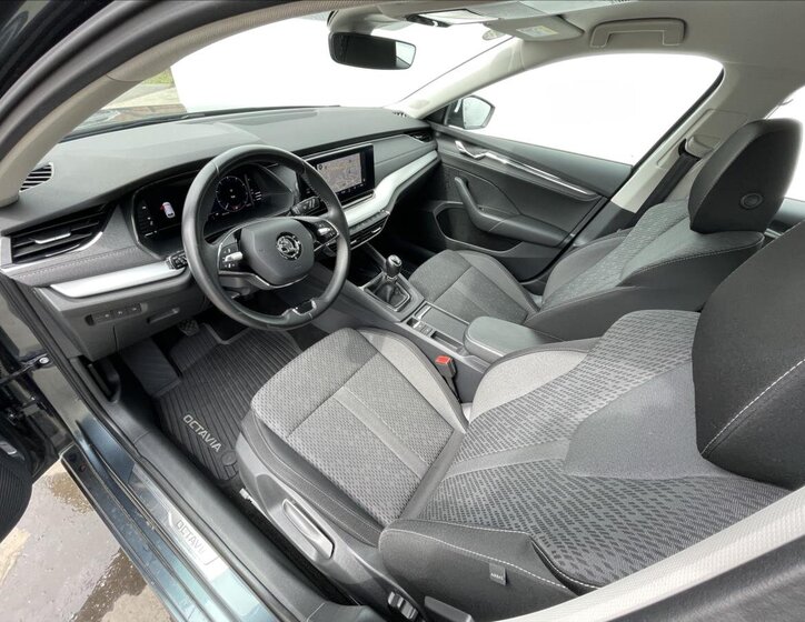 Škoda Octavia Kombi 2,0 l 85 kw