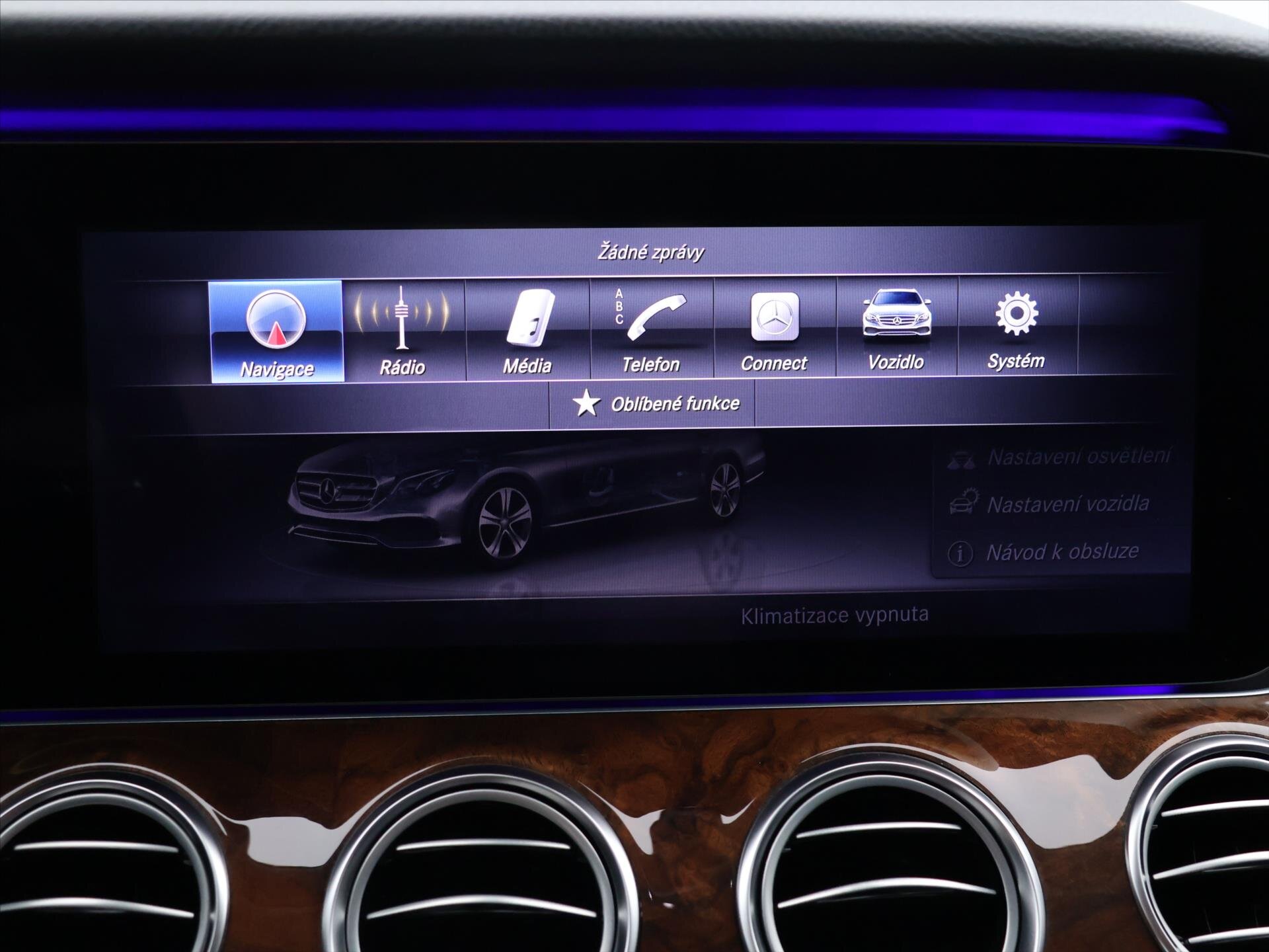 Mercedes-Benz Třídy E Kombi 2,0 l 143 kw