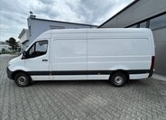 Mercedes-Benz Sprinter 4