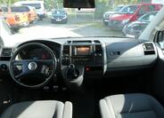 Volkswagen Caravelle 32
