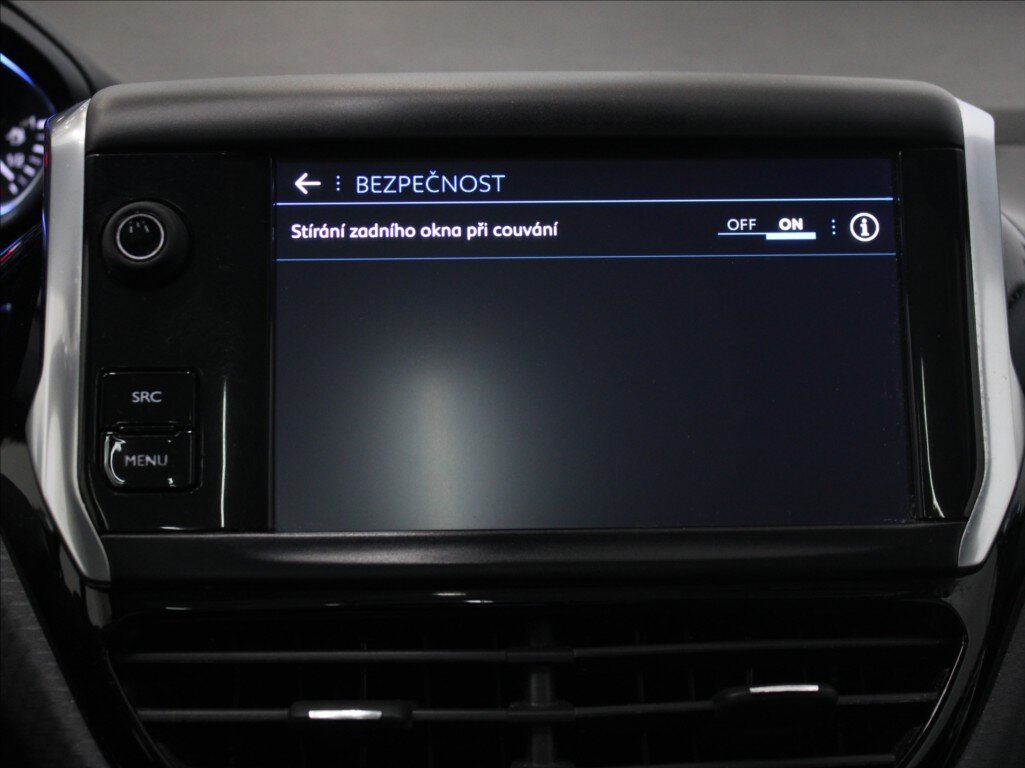 Peugeot 208 Hatchback 1,2 l 81 kw