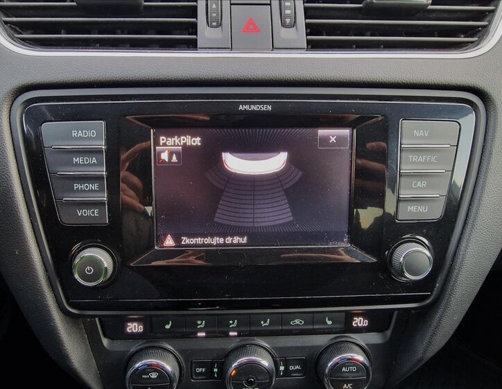 Škoda Octavia Sedan / Limuzína 2,0 l 110 kw