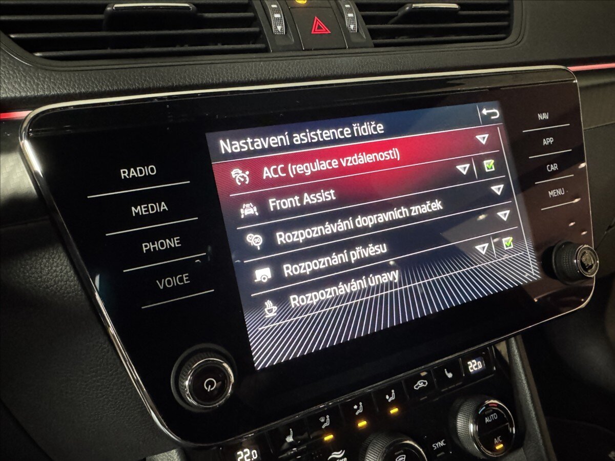 Škoda Superb Kombi 1,5 l 110 kw