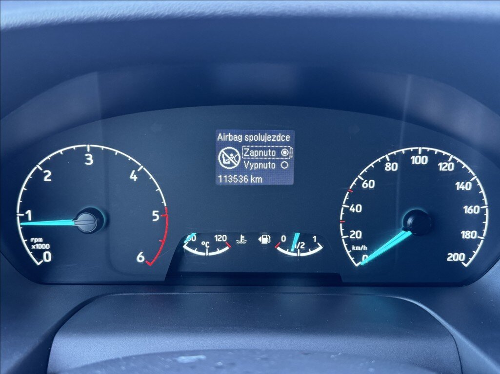 Ford Transit Kombi 2,0 l 96 kw