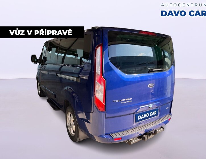 Ford Tourneo Custom VAN / Minibus 2,0 l 125 kw