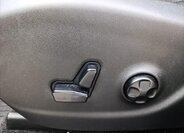 Jeep Cherokee SUV 3,2 l 200 kw