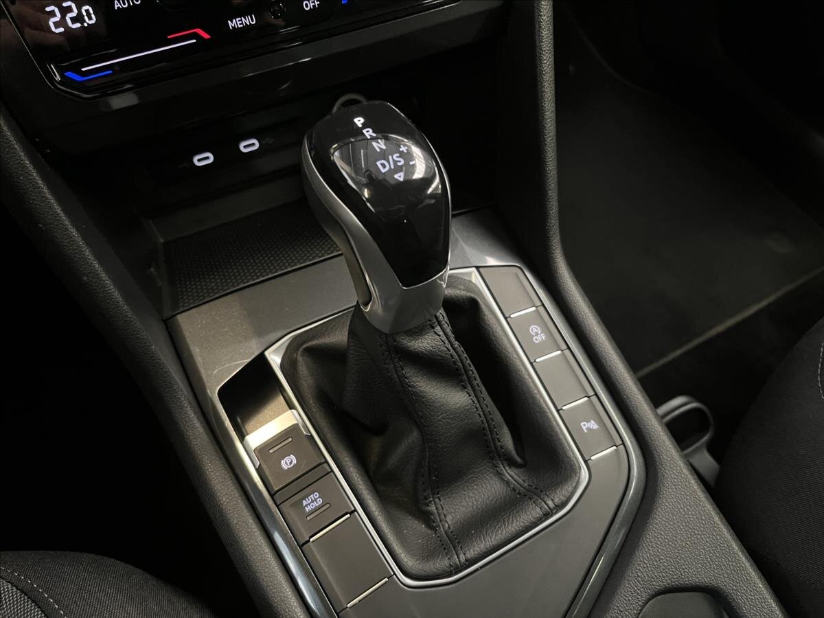 Volkswagen Tiguan SUV / Terénní 1,5 l 110 kw