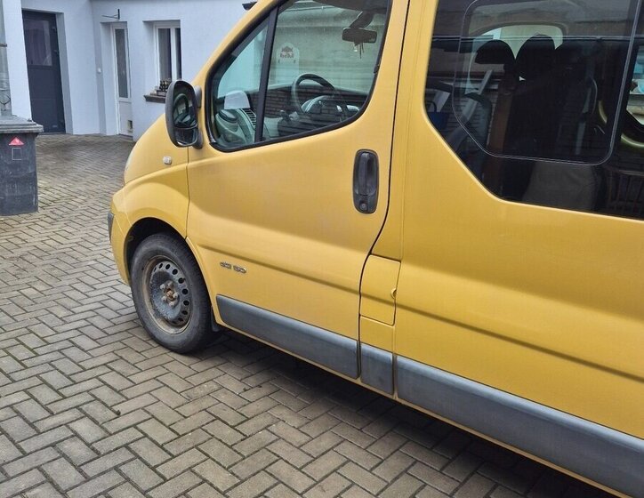 Renault Trafic VAN-Minibus 0,0 107 kw