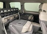 Volkswagen Multivan 13