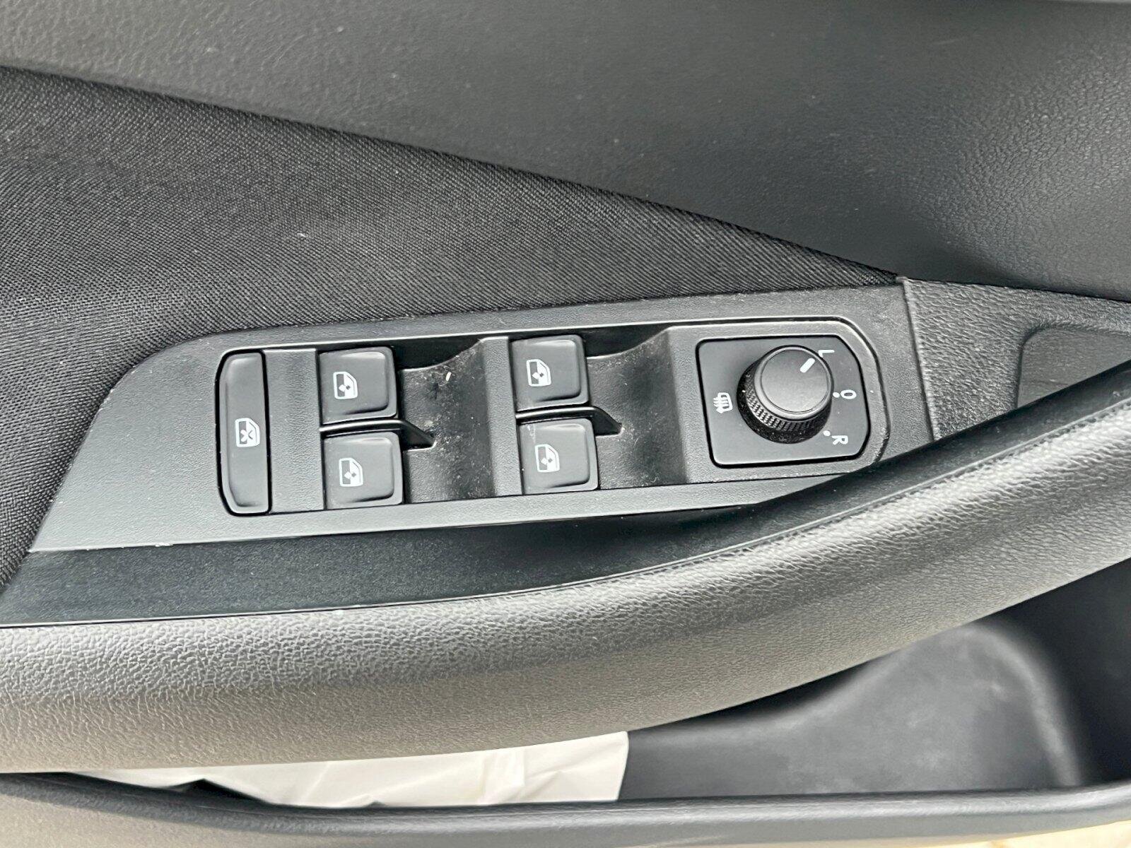 Škoda Scala Hatchback 1,0 l 85 kw