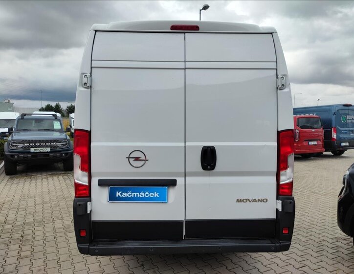 Opel Movano Skříň 2,2 l 121 kw