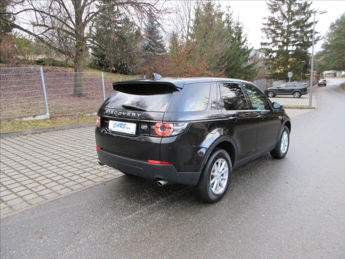 Land Rover Discovery Sport SUV 2,0 l 110 kw
