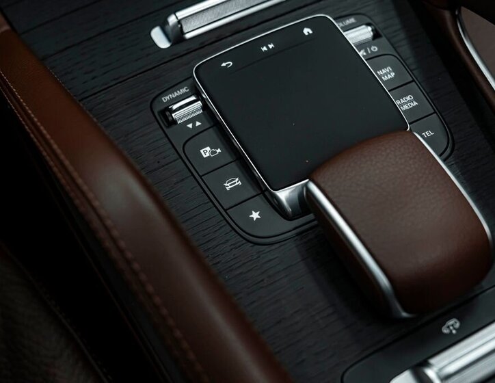 Mercedes-Benz GLE 11