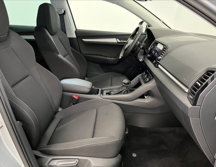 Škoda Karoq SUV / Terénní 1,5 l 110 kw