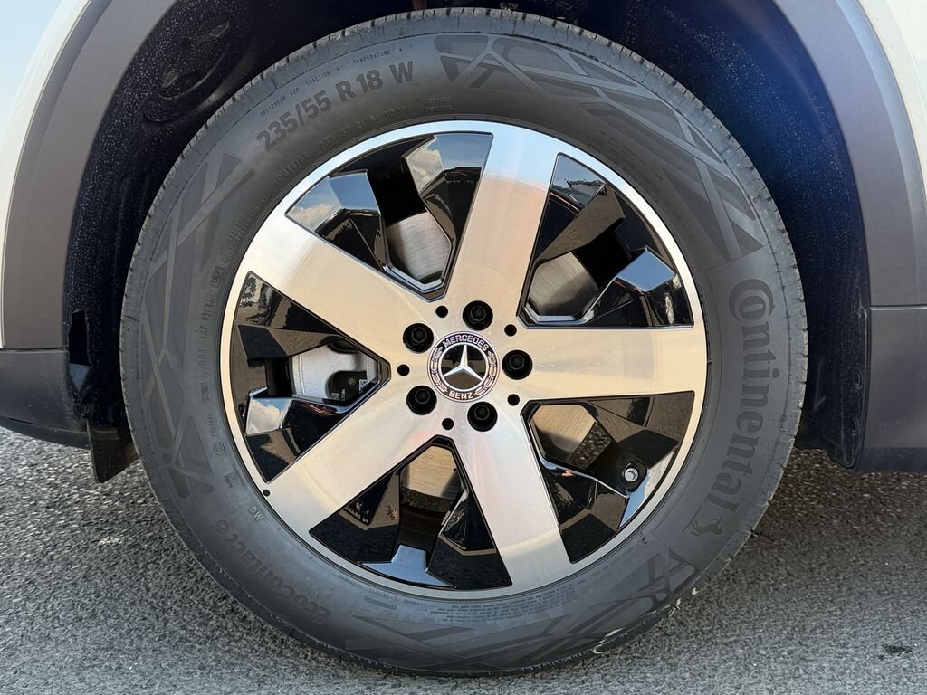 Mercedes-Benz GLB SUV / Terénní 2,0 l 110 kw