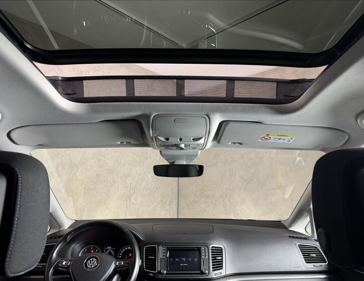 Volkswagen Sharan MPV 2,0 l 110 kw