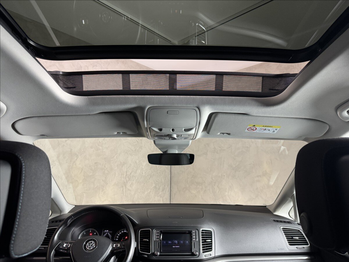 Volkswagen Sharan MPV 2,0 l 110 kw