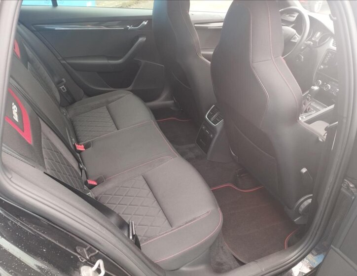 Škoda Octavia Kombi 2,0 l 169 kw