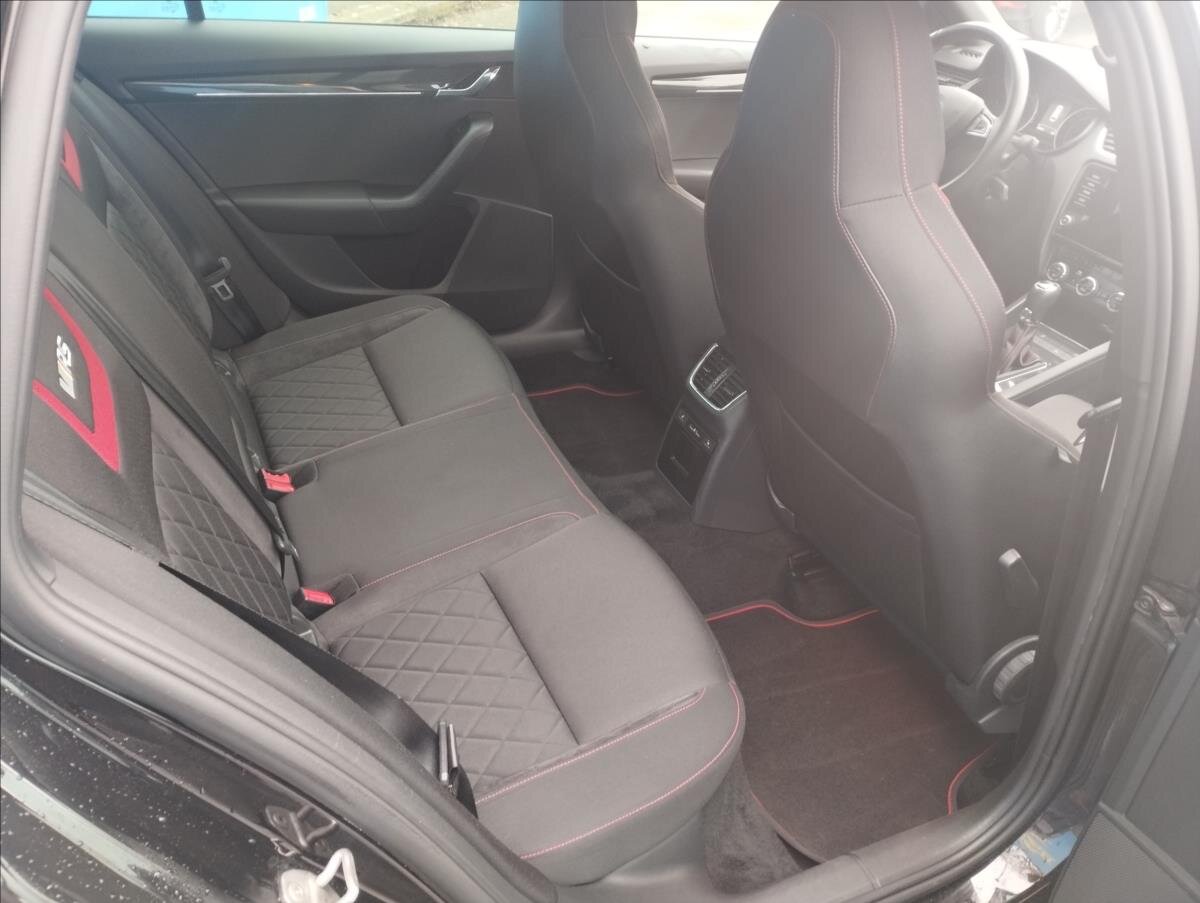 Škoda Octavia Kombi 2,0 l 169 kw