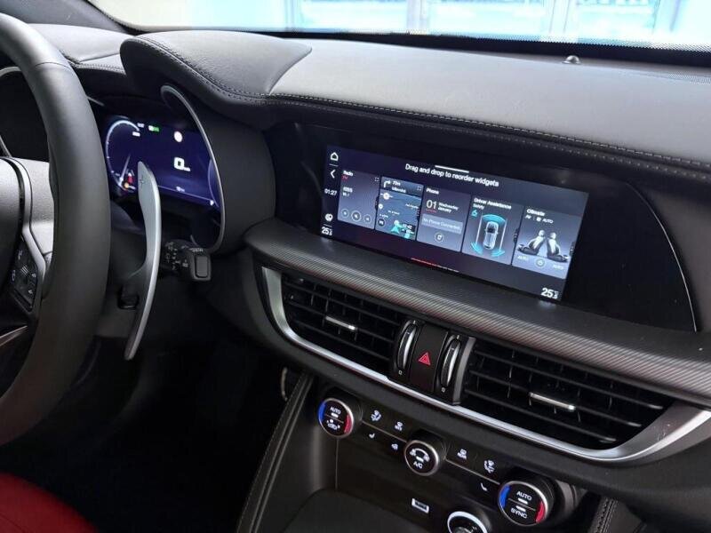 Alfa Romeo Stelvio SUV / Terénní 2,0 l 206 kw