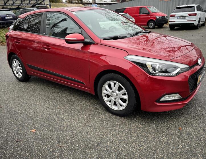 Hyundai i20 3