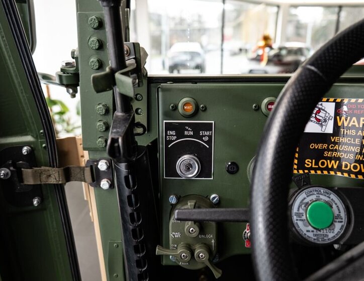 Hummer H1 SUV / Terénní 6,2 l 110 kw