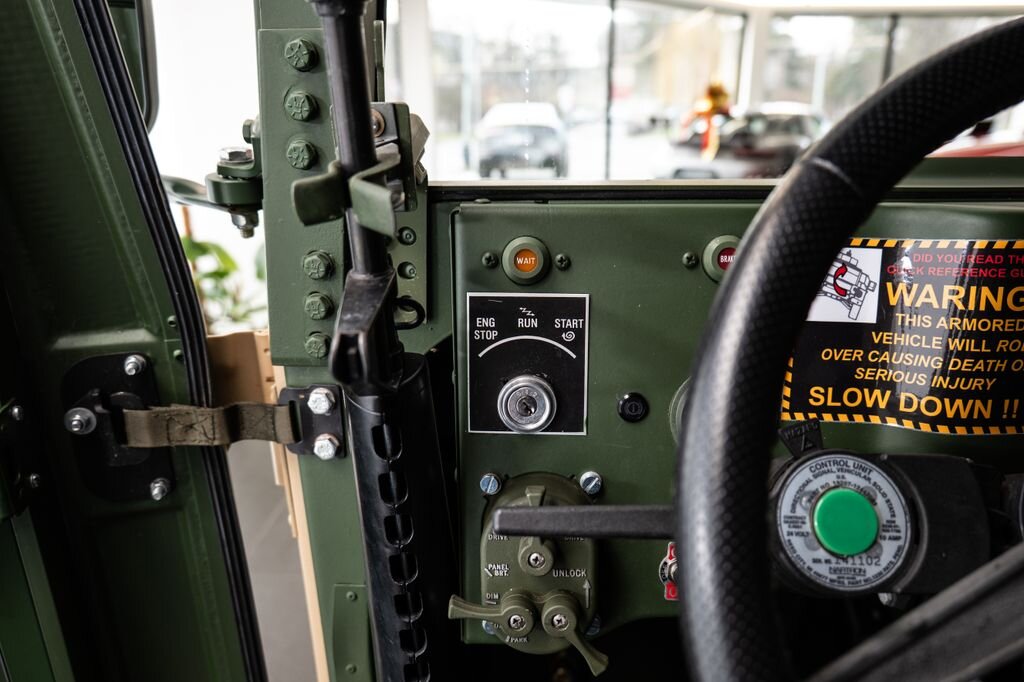 Hummer H1 SUV / Terénní 6,2 l 110 kw