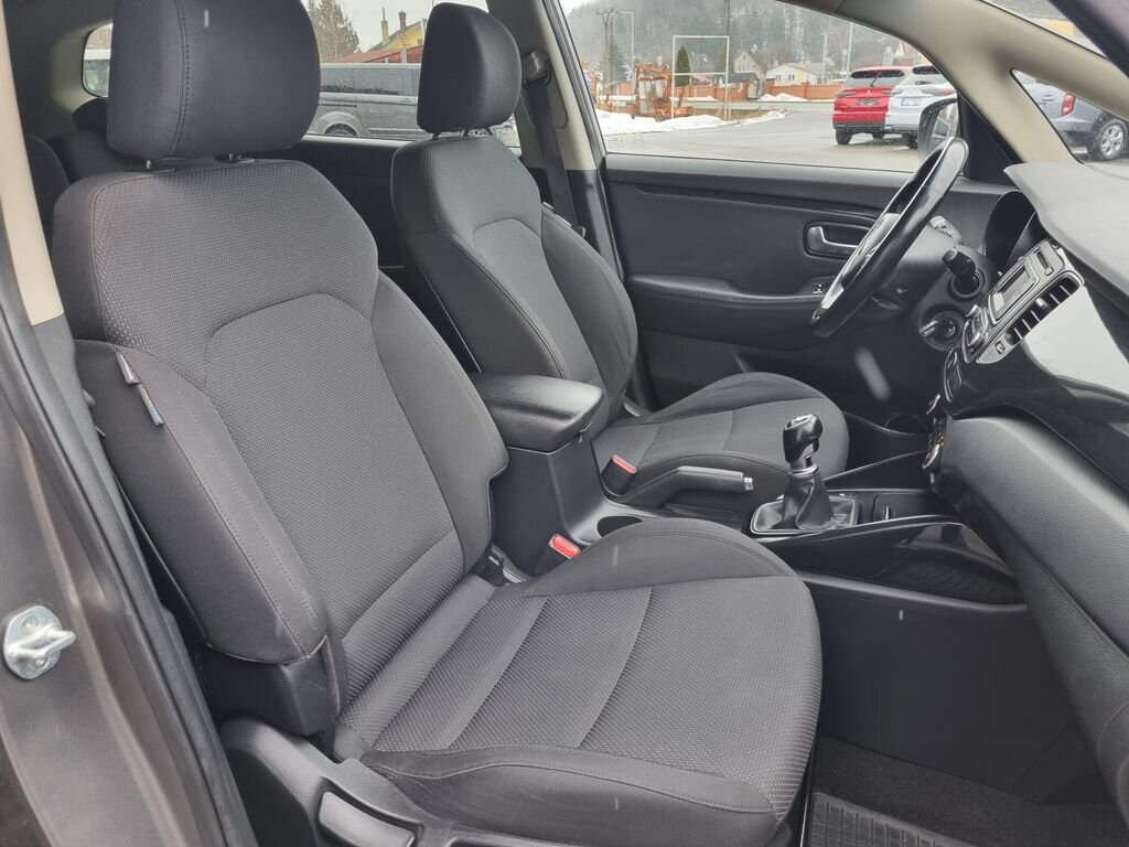 KIA Carens MPV 1,6 l 99 kw