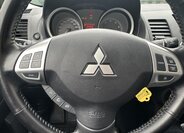 Mitsubishi Lancer Sedan 1,8 l 105 kw