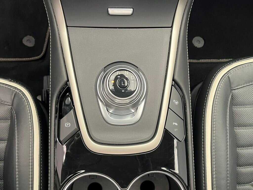 Ford S-MAX MPV 2,5 l 140 kw