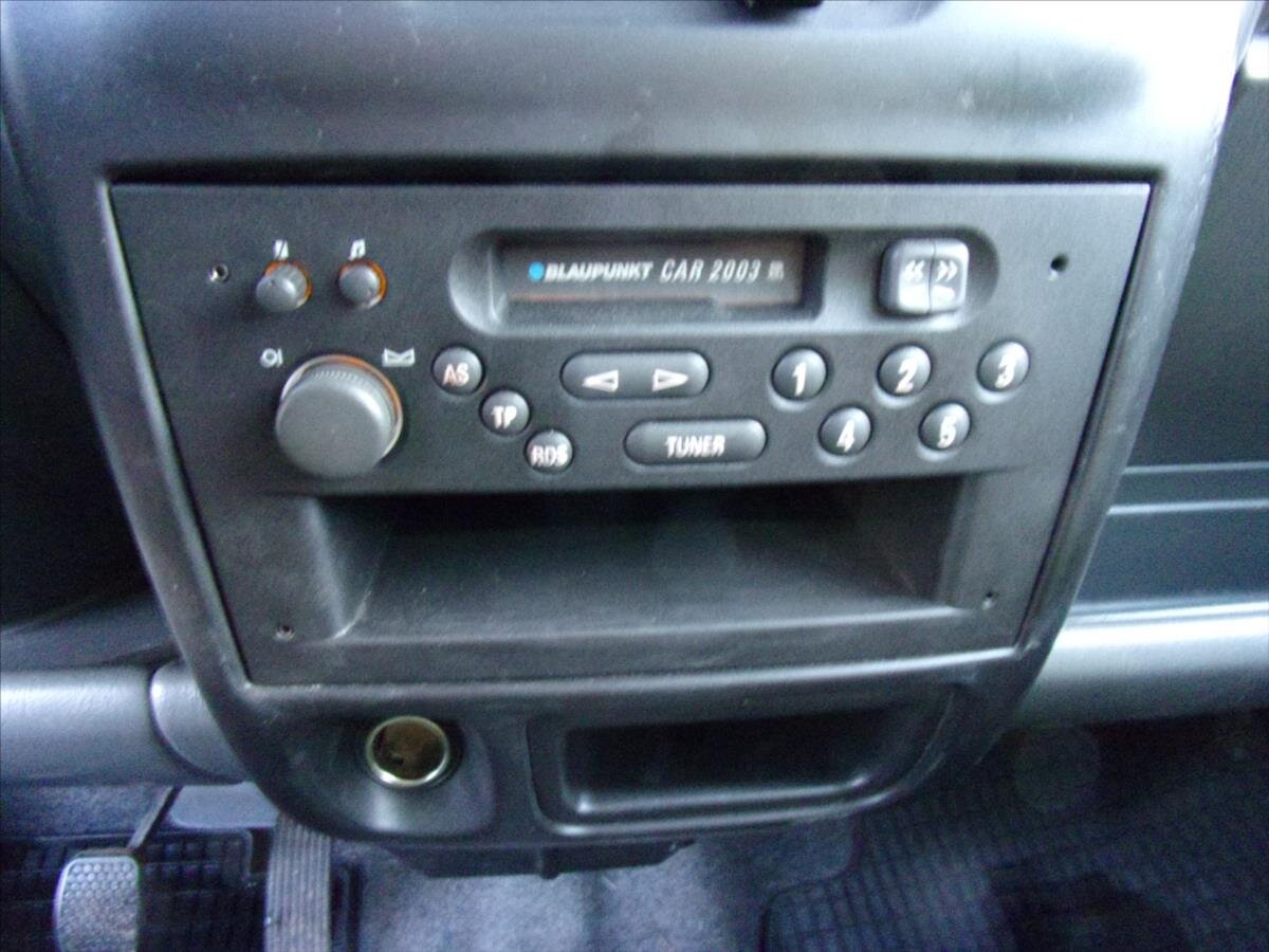 Opel Agila Kombi 973,0 43 kw