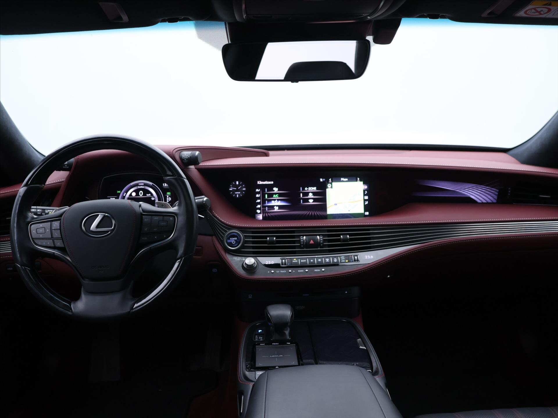 Lexus LS 500h Sedan / Limuzína 3,5 l 220 kw