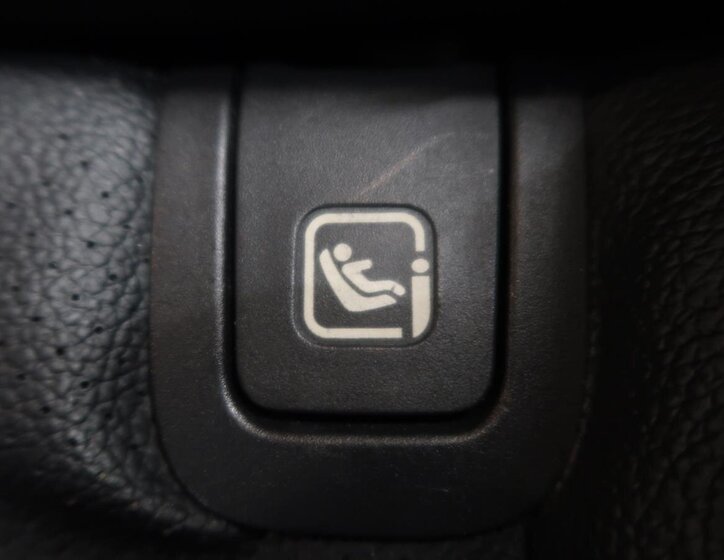 Mercedes-Benz Třídy E Kombi 2,0 l 143 kw