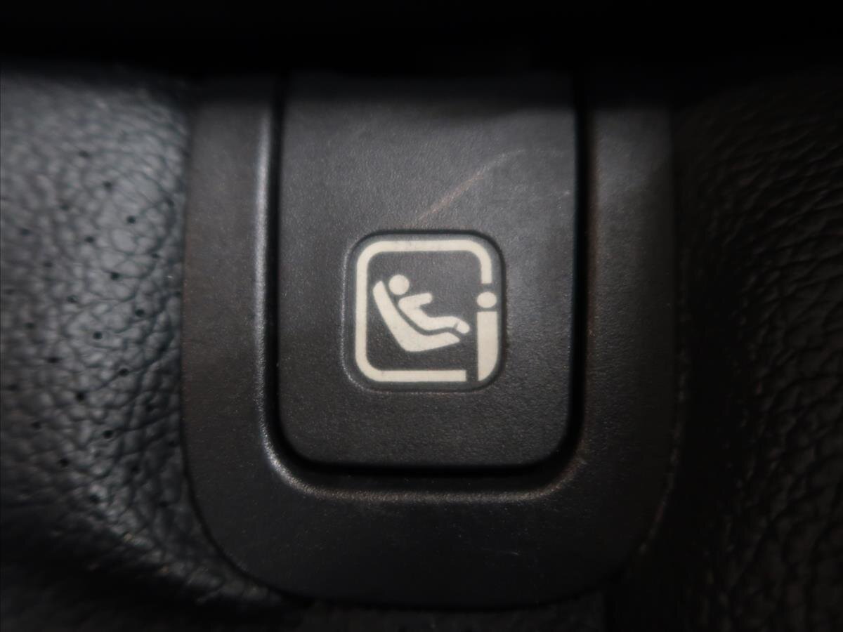 Mercedes-Benz Třídy E Kombi 2,0 l 143 kw