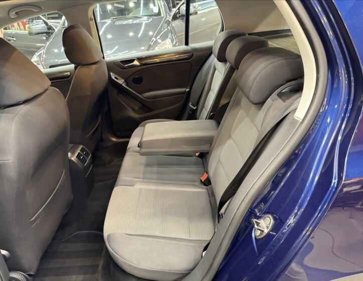 Volkswagen Golf Hatchback 1,4 l 59 kw