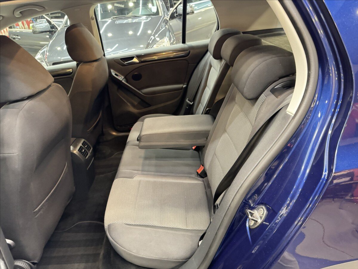 Volkswagen Golf Hatchback 1,4 l 59 kw